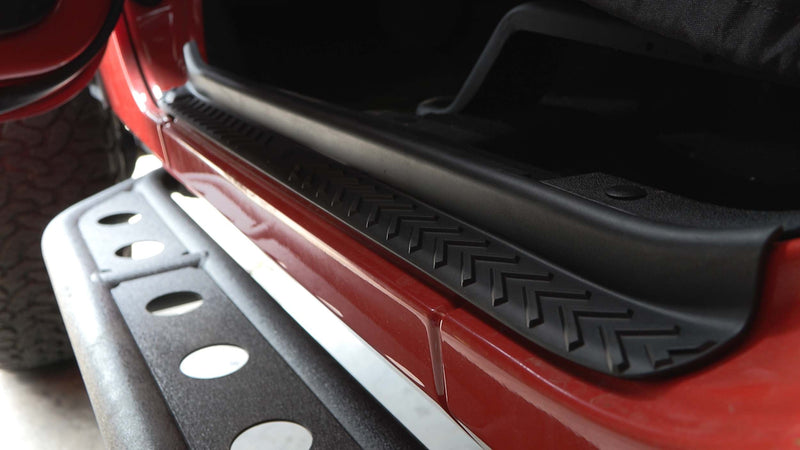 Load image into Gallery viewer, Fishbone Offroad Door Entry Guards For 2007-2018 Jeep Wrangler Unlimited FB15461
