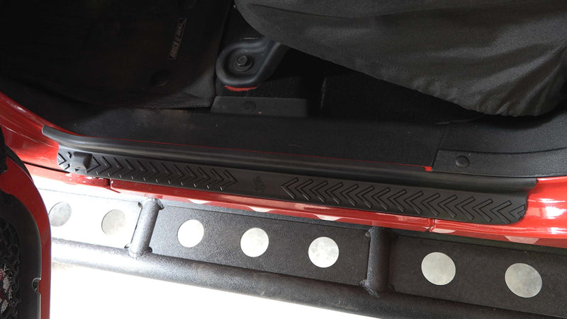 Load image into Gallery viewer, Fishbone Offroad Door Entry Guards For 2007-2018 Jeep Wrangler Unlimited FB15461
