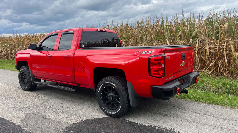 Load image into Gallery viewer, Fishbone Offroad Oval Side Steps for 2014-2019 GM Pickups FB21382
