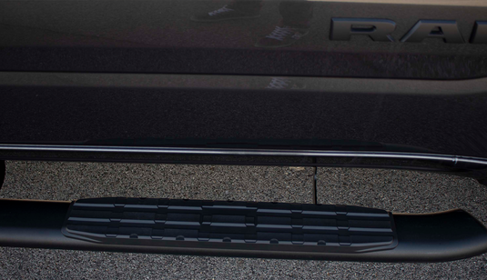 Fishbone Offroad Oval Side Steps For 2019-2024 GM Pickups FB21383