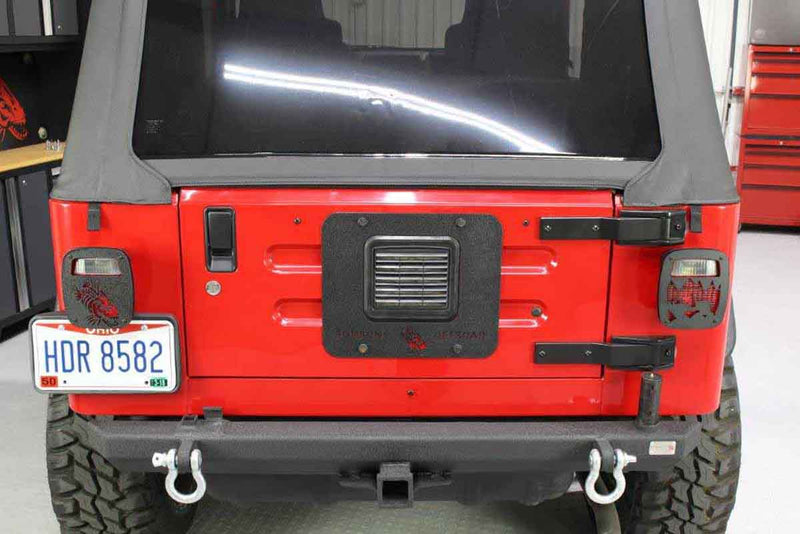 Load image into Gallery viewer, Fishbone Offroad Back Side Tailgate Plate 1997-2006 Jeep Wrangler FB31058
