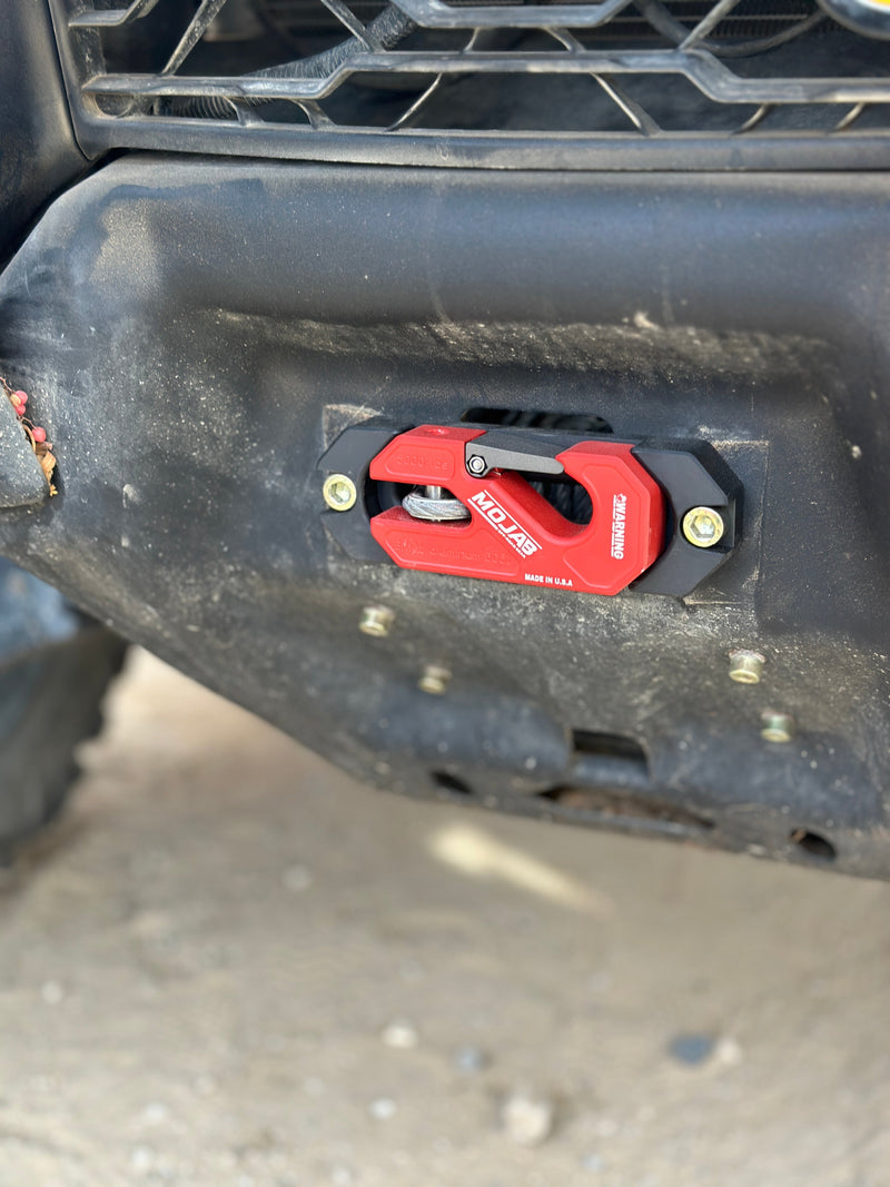 Load image into Gallery viewer, Side By Side / UTV Aluminum Recessed Winch Shackle with Fairlead Kit, closed latch (LIFE TIME WARRANTY*)
