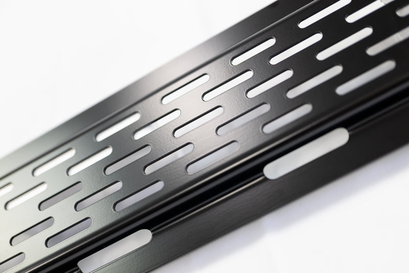 Load image into Gallery viewer, Overland Kitted Universal Mounting Plate for MAXTRAX® MKII and XTREME

