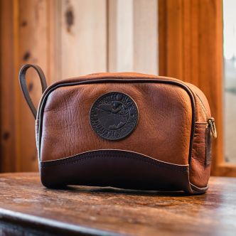 Load image into Gallery viewer, Bison Leather Sportsman's Kit Bag

