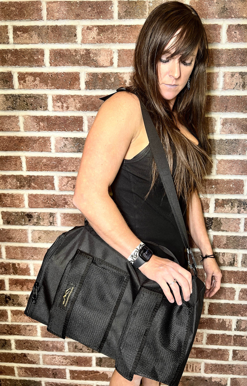 Load image into Gallery viewer, Geyser Systems Shower Carry Bag
