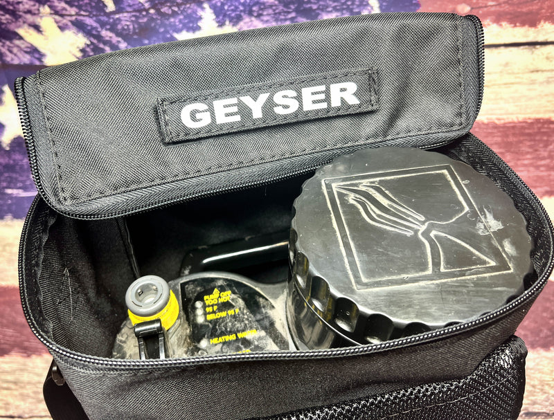 Load image into Gallery viewer, Geyser Systems Shower Carry Bag
