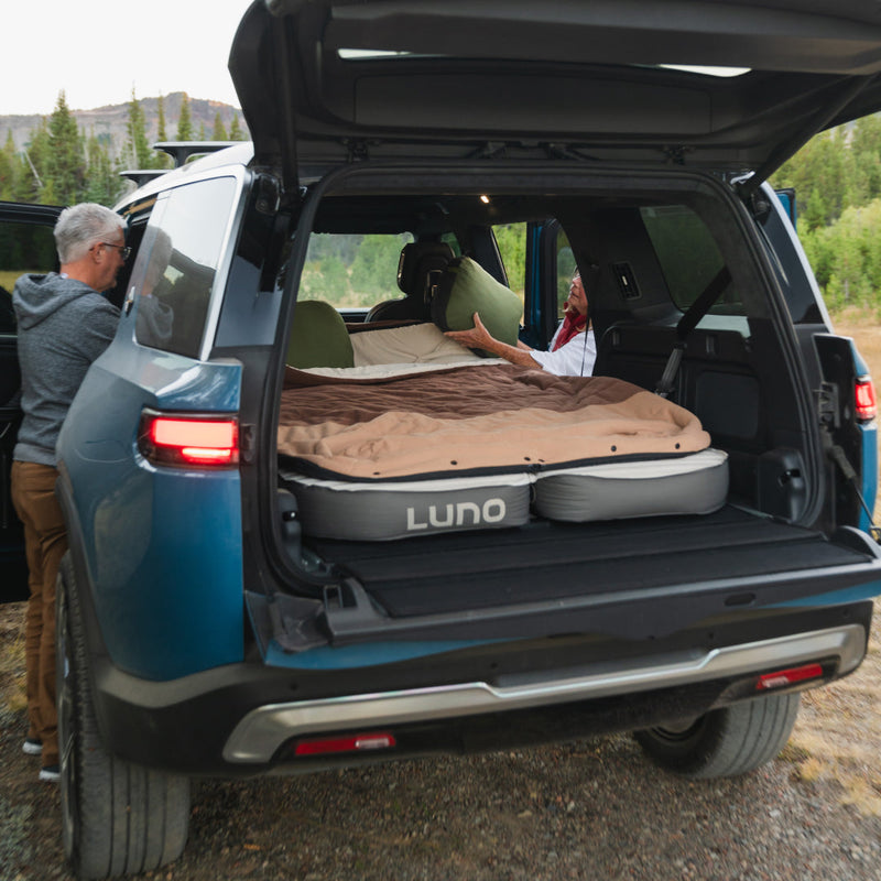 Load image into Gallery viewer, AIR+FOAM PRO Rivian R1S Mattress
