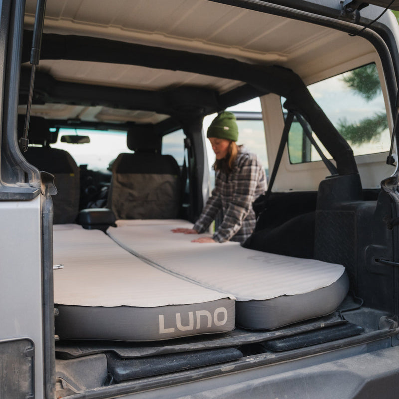 Load image into Gallery viewer, AIR+FOAM PRO Jeep Wrangler Mattress
