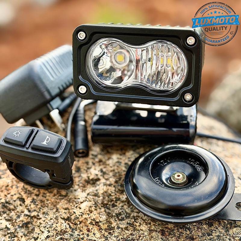 Load image into Gallery viewer, 🔥BEST SELLER🔥 RECHARGEABLE Baja Light &amp; Horn  [COMES WITH BATTERY &amp; CHARGER!]
