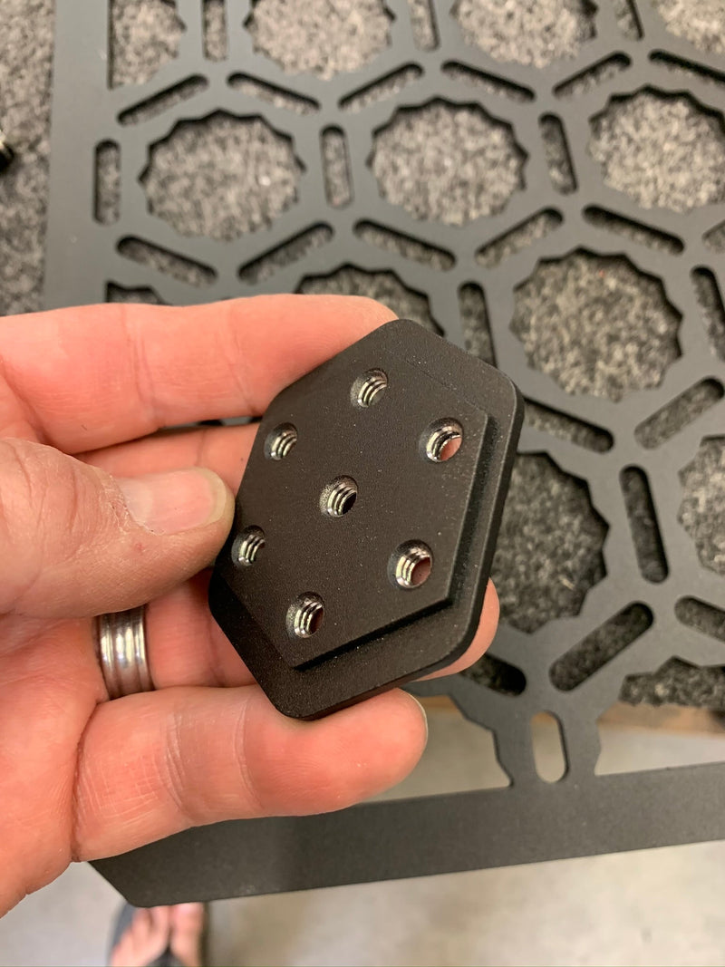 Load image into Gallery viewer, Adapt-a-panel 7 bolt Threaded 6061-T6 Aluminum Grid Insert mount kit
