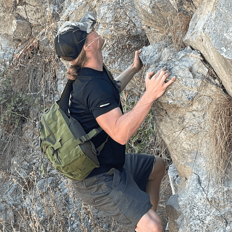 Load image into Gallery viewer, Tactical Medium 15L Sling Backpack Range Bag
