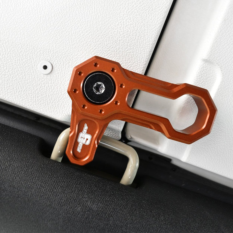 Load image into Gallery viewer, L-SHAPED ROOF LOCKS - JK JEEP (Set of 4) - ORANGE
