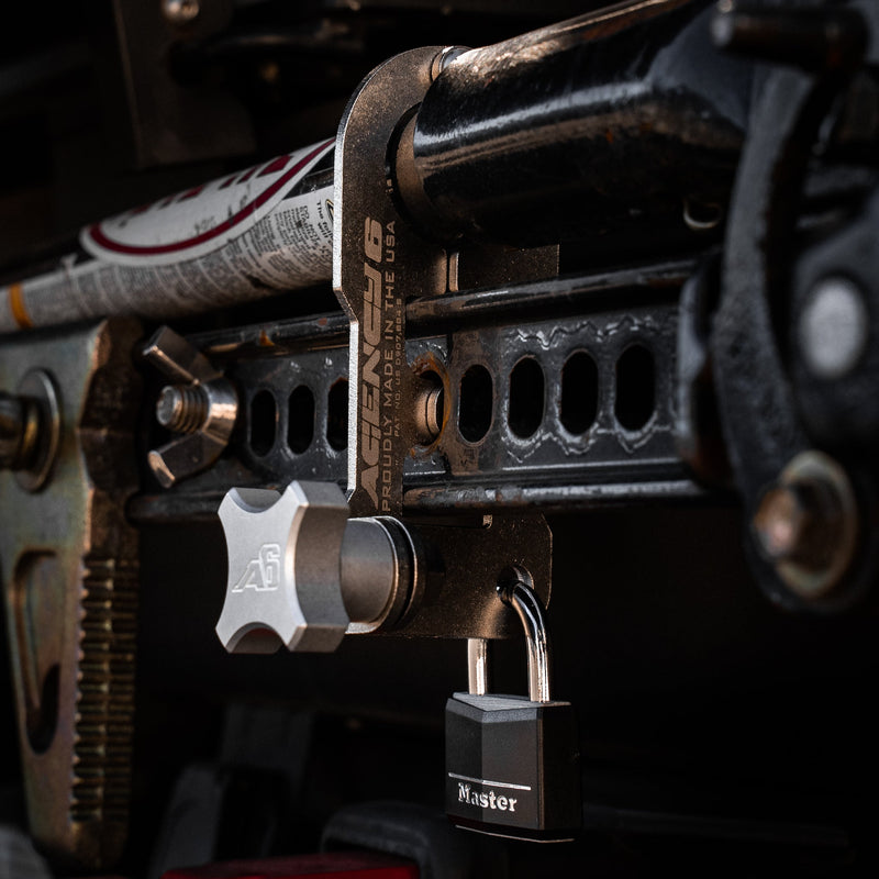 Load image into Gallery viewer, Jack Handle Keeper for Hi-Lift Jacks - Stainless Steel (RAW)
