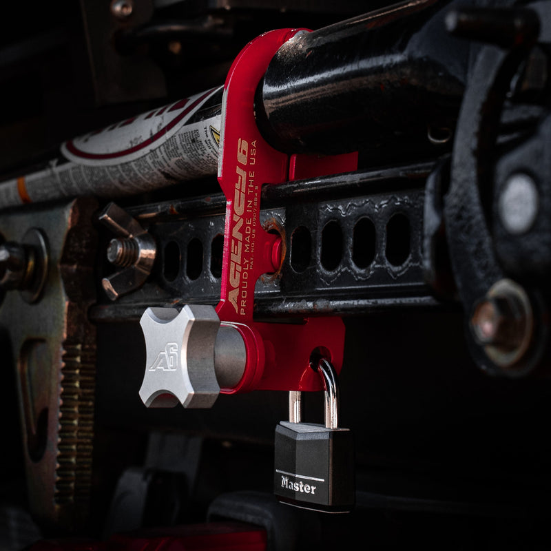 Load image into Gallery viewer, Jack Handle Keeper for Hi-Lift Jacks - (Red)
