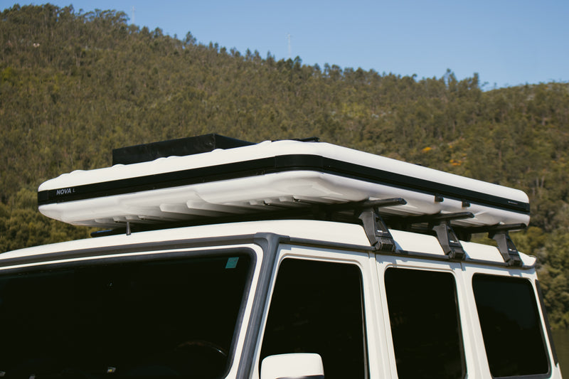 Load image into Gallery viewer, James Baroud NOVA Rooftop Tent
