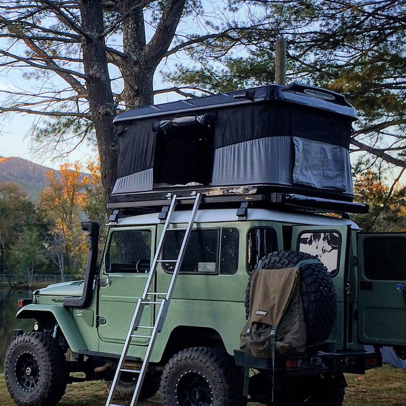 Load image into Gallery viewer, James Baroud EVASION Rooftop Tent
