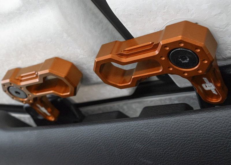 Load image into Gallery viewer, L-SHAPED ROOF LOCKS - JL/JT JEEP (Set of 6) ORANGE
