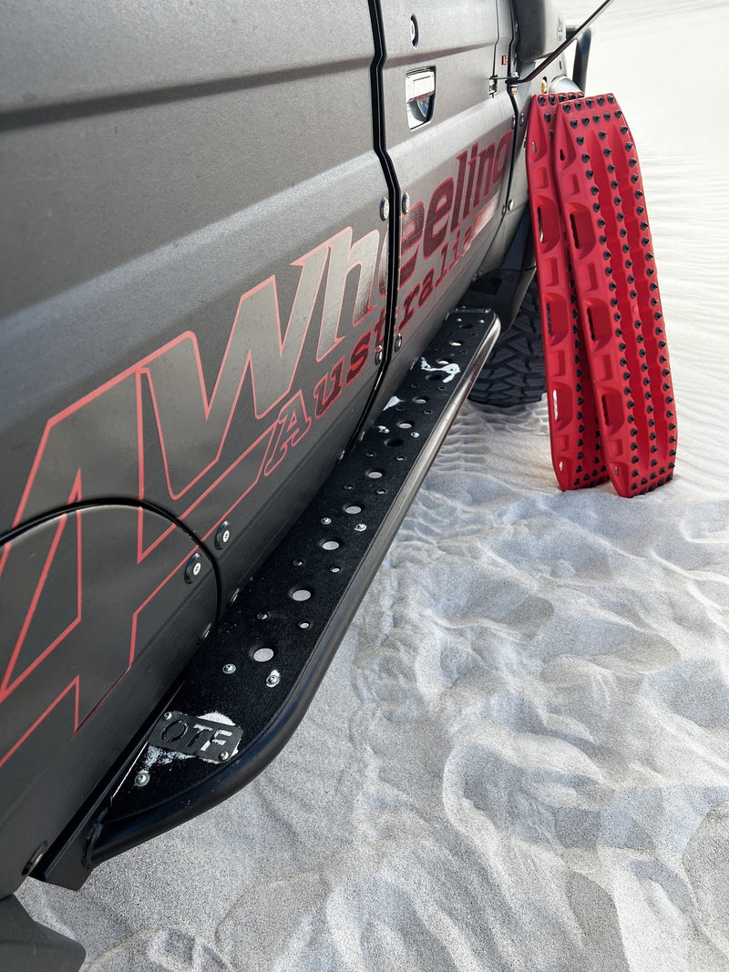 Load image into Gallery viewer, MAXTRAX XTREME Red Recovery Boards
