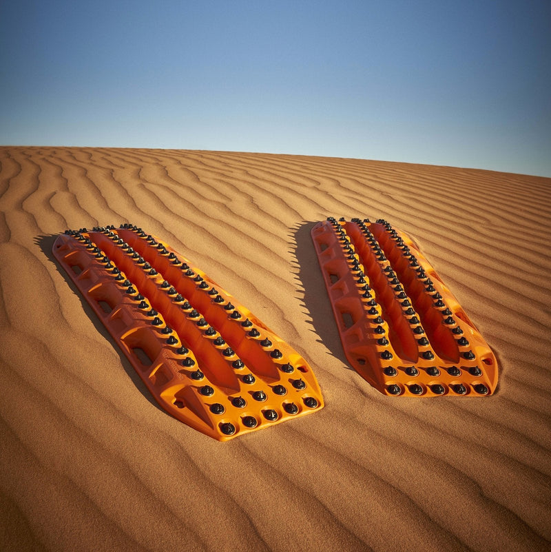 Load image into Gallery viewer, MAXTRAX XTREME Signature Orange Recovery Boards
