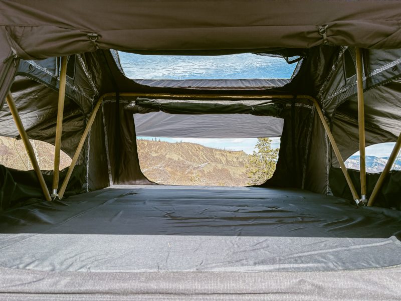 Load image into Gallery viewer, Overland Junction Labrador Roof Top Tent

