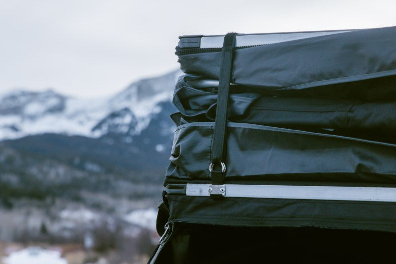 Load image into Gallery viewer, Overland Junction Labrador Roof Top Tent
