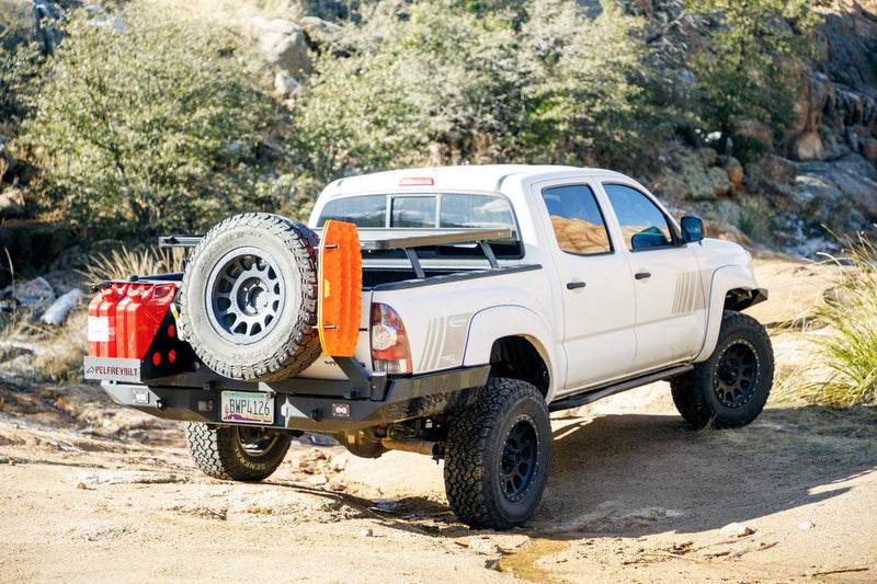 Load image into Gallery viewer, Overland Kitted Spare Tire MAXTRAX Mini Mounting System

