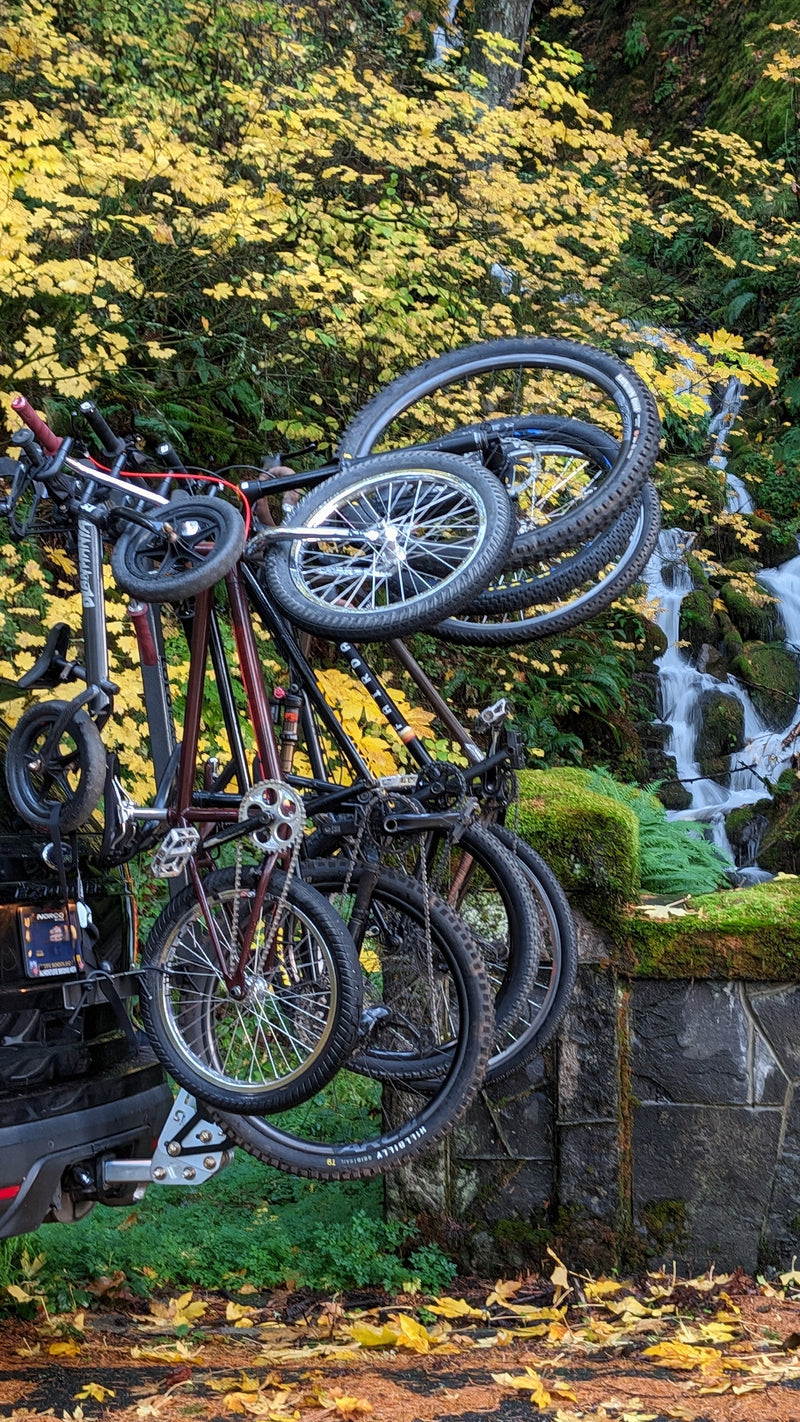 Load image into Gallery viewer, Lolo Racks 6 Bike Rack with Foot Activated Tilt
