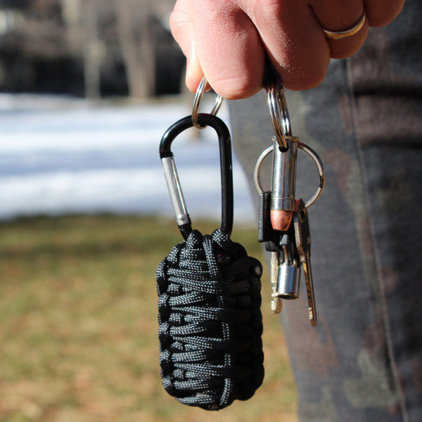 Load image into Gallery viewer, Paracord Survival Kit Grenade
