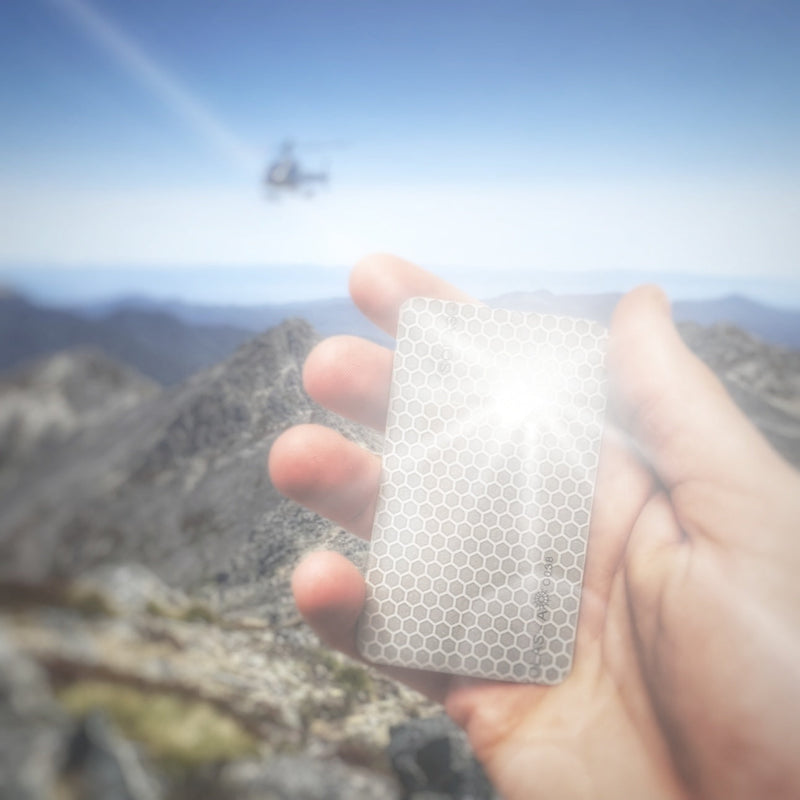 Load image into Gallery viewer, Sight Card - Field of Vision Amplifier for Signaling and Illumination
