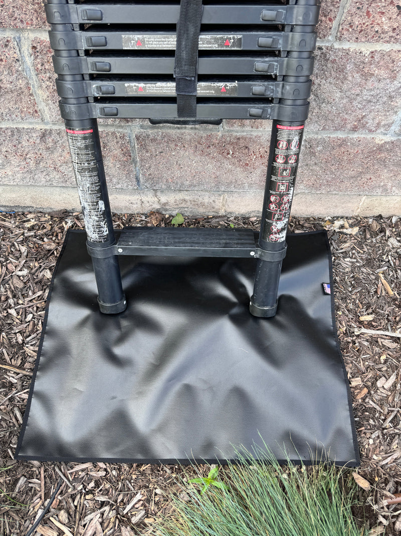 Load image into Gallery viewer, Roof Top Tent Ladder Vinyl Mat
