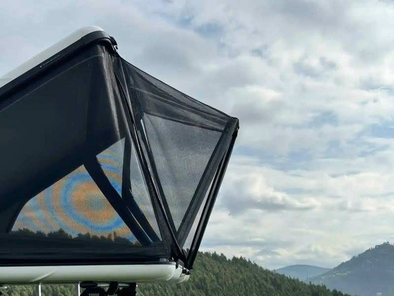 Load image into Gallery viewer, James Baroud Rain Shade
