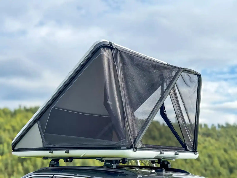 Load image into Gallery viewer, James Baroud Rain Shade
