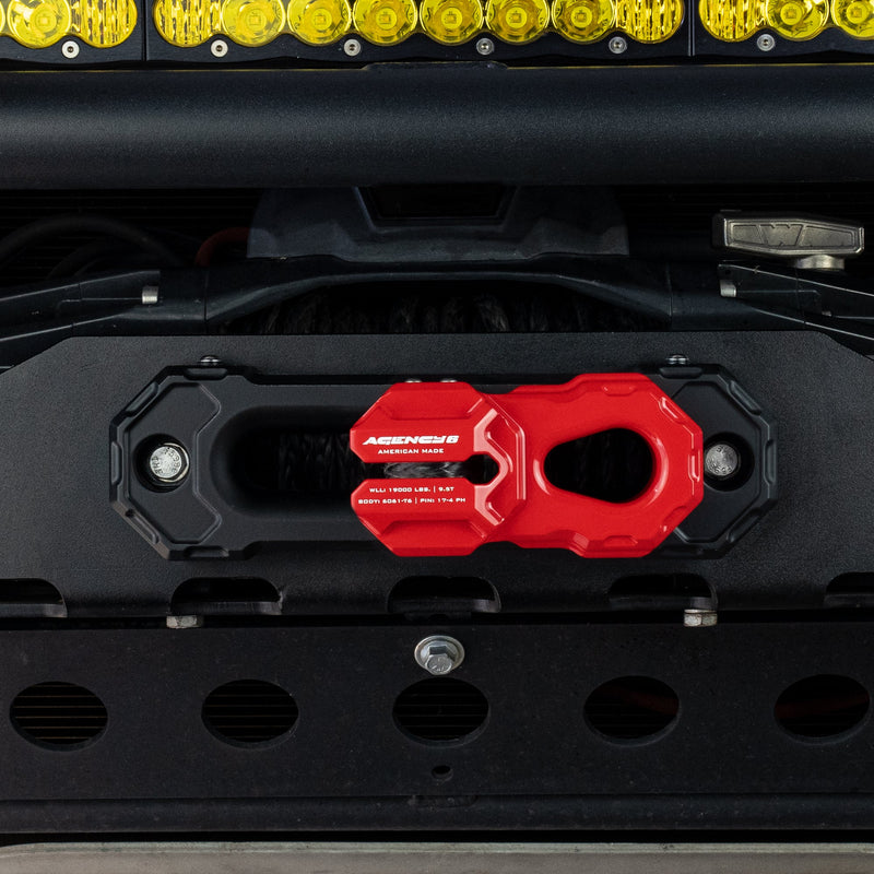 Load image into Gallery viewer, Billet Winch Shackle - Red
