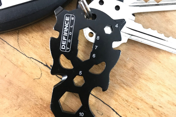 Skull Keychain EDC Tool - 8 in 1