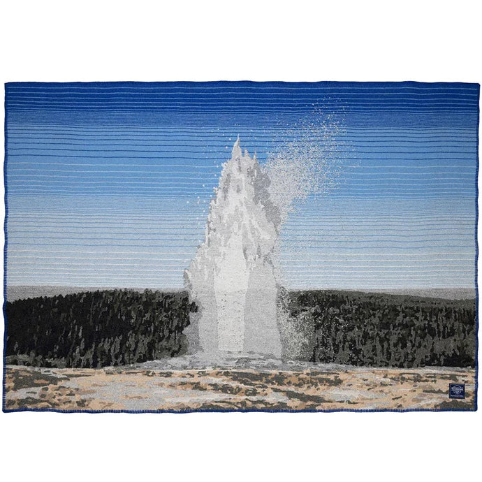 Load image into Gallery viewer, Wool Throw of National Parks
