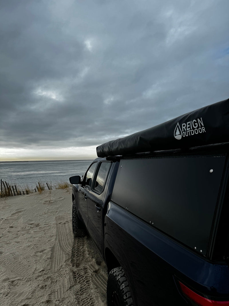 Load image into Gallery viewer, Reign 270 FR+ Awning
