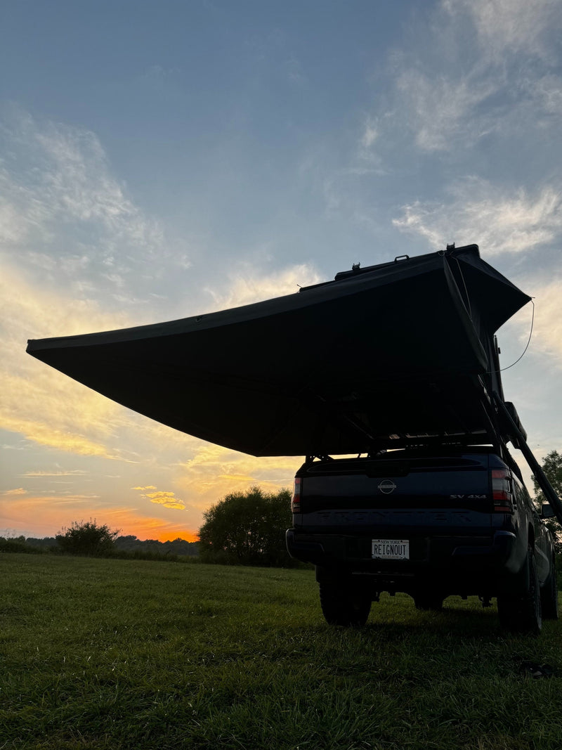 Load image into Gallery viewer, Reign 270 FR+ Awning
