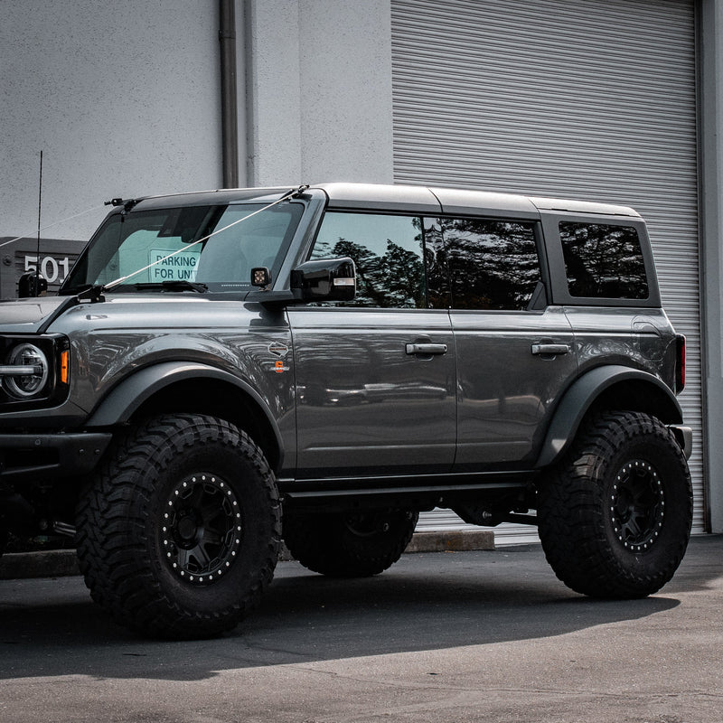 Load image into Gallery viewer, Ford Bronco 4Dr  B-Pillar Cover Set
