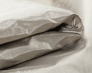 Load image into Gallery viewer, Faraday Hank - EMP/Radiation/RFID Resistant Handkerchief.
