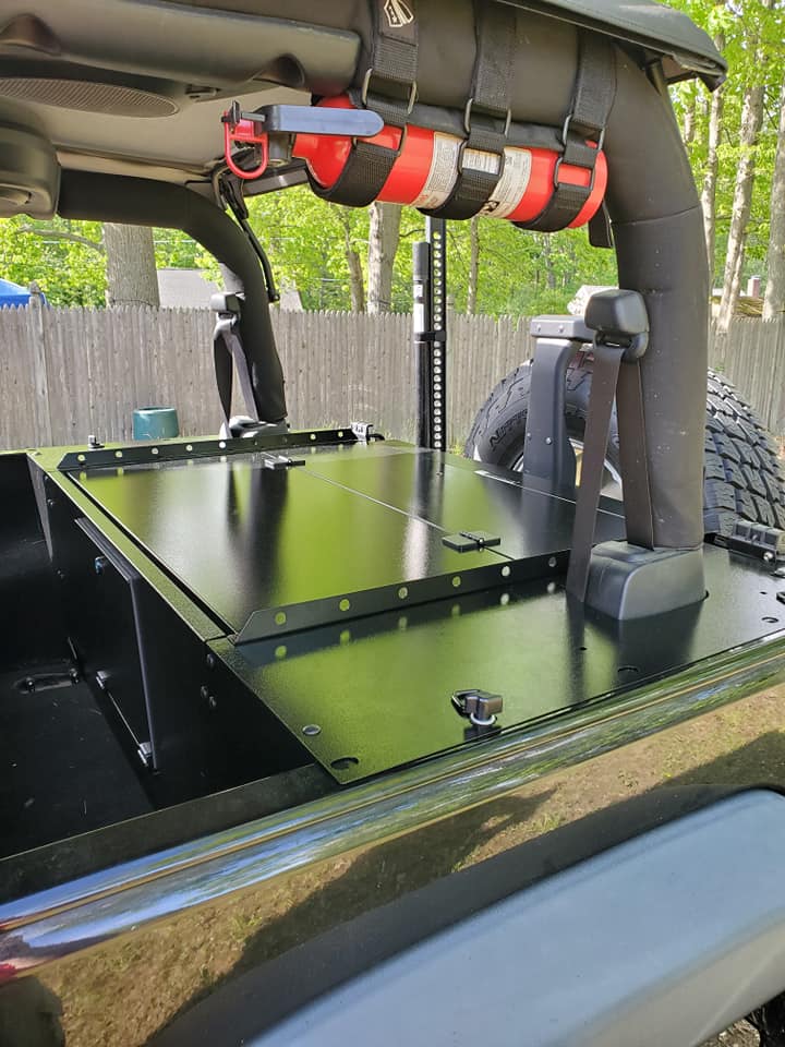 Load image into Gallery viewer, Slipstream Jeep Security Enclosure - JK (2 Door)
