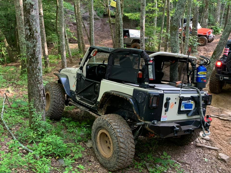 Load image into Gallery viewer, Slipstream Jeep Security Enclosure - JK (2 Door)
