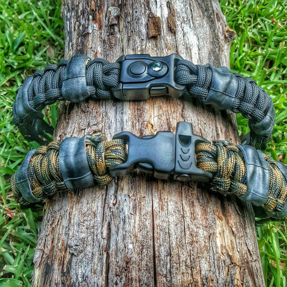 Load image into Gallery viewer, EDC Prepper - Paracord Bracelet Urban Tool Kit Equipped w/ LED Light, fire starter, blade, compass.

