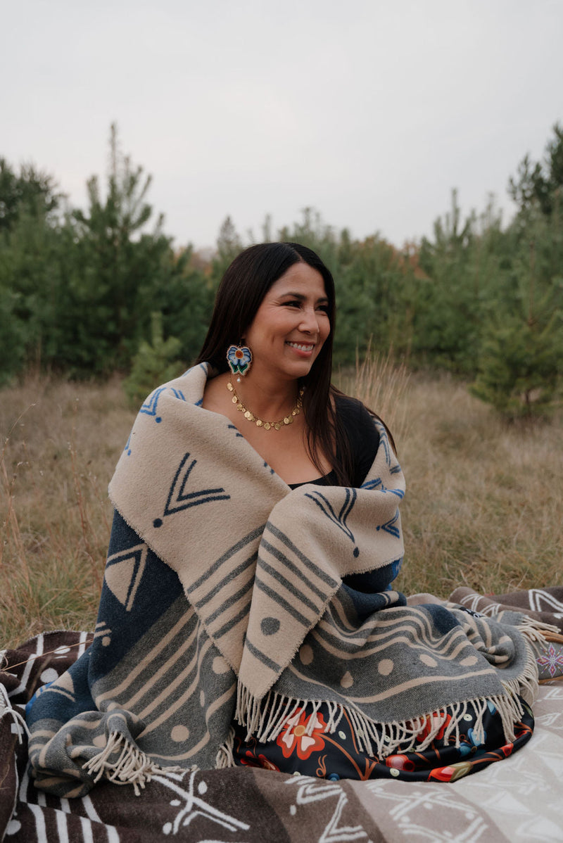 Load image into Gallery viewer, Elements Water
