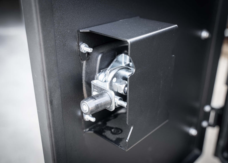 Load image into Gallery viewer, Universal Adventure Storage Box (19x28x15)
