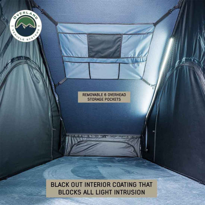 Load image into Gallery viewer, Stay Ready Outdoors XD Lohtse Clam Shell Aluminum Hard Shell Roof Top Tent, Blue Body &amp; Black Rainfly
