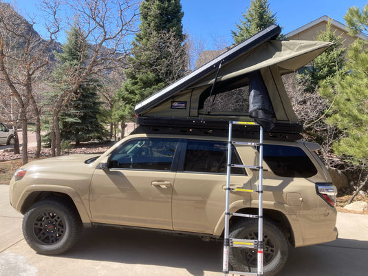 DX27™ Clamshell Rooftop Tent