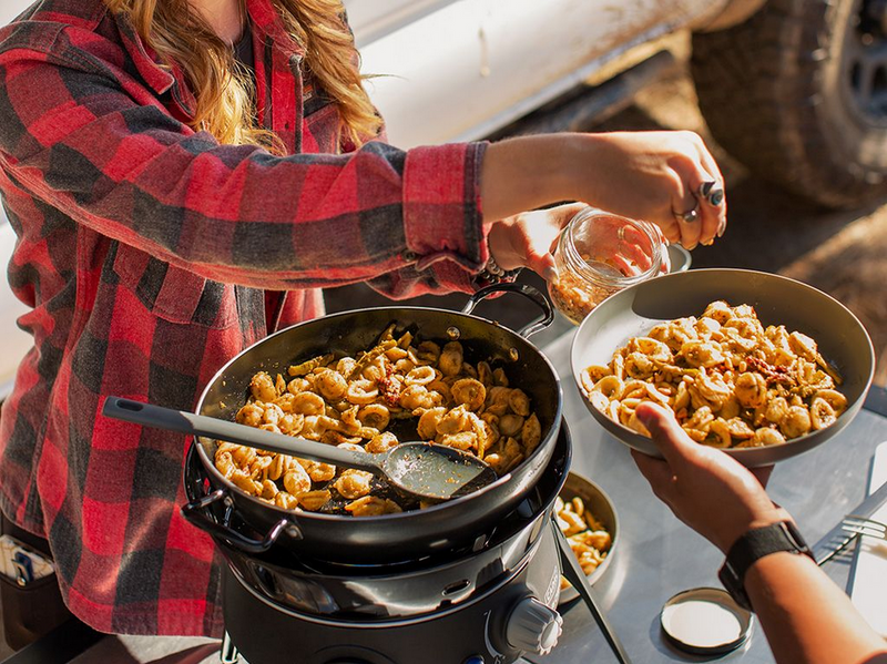 Load image into Gallery viewer, Front Runner Paella Pan 30 w/Lid / Camp Cooking Pan
